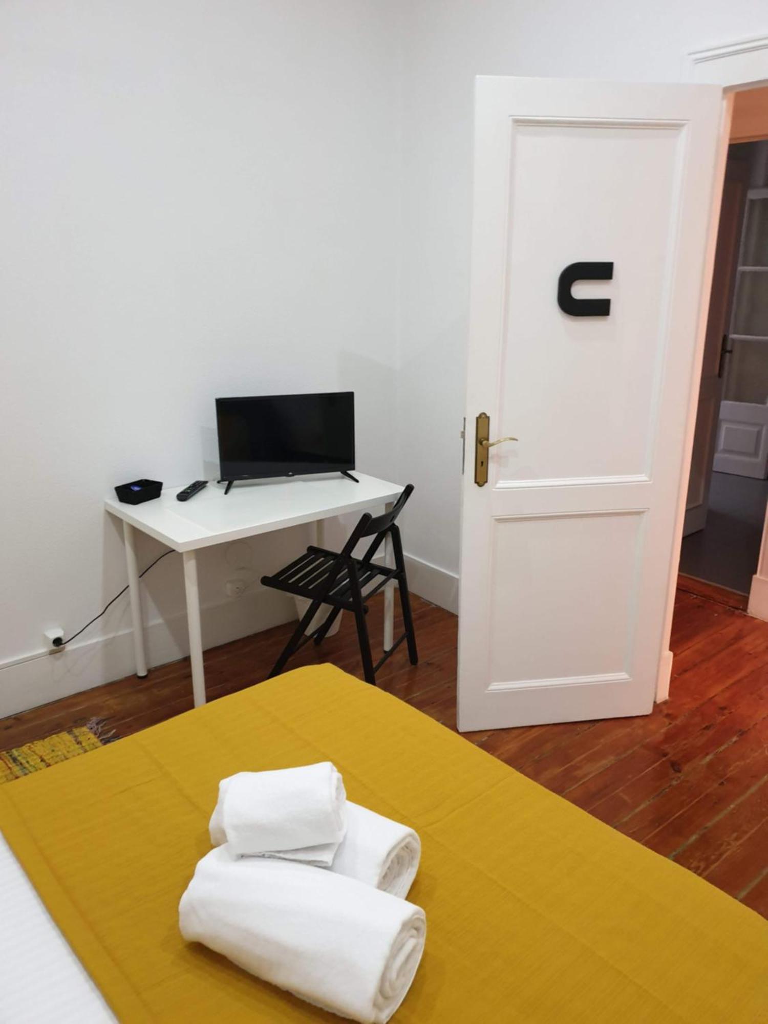 Almirante Guesthouse Lisbon Room photo