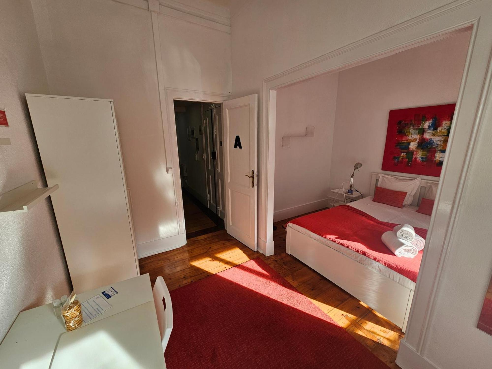 Almirante Guesthouse Lisbon Room photo